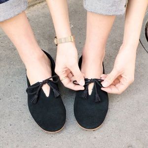 Toms women’s black flats